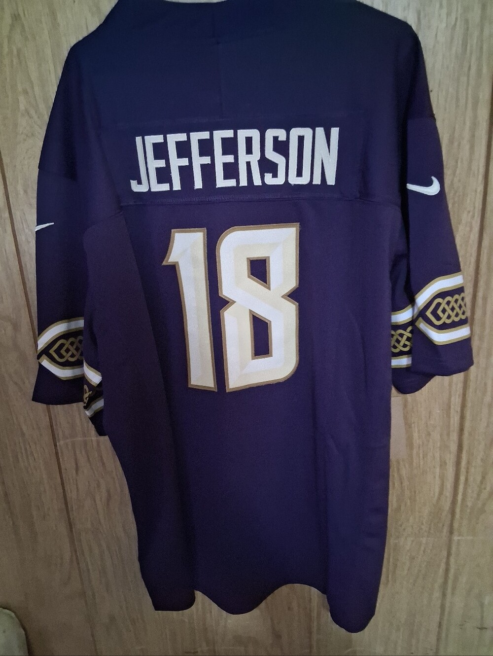 Sports Card With Justin Jefferson Minnesota Vikings Fuse Rivalry XXL Jersey